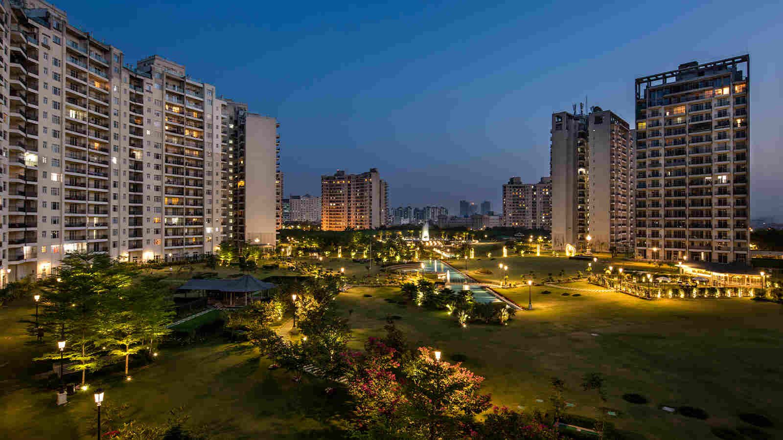 Ultra Luxury Lounge at Central Park Bellavista - Gurugram Tall-ceilings-for-high-living